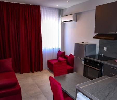 Luxury Suites Vasko 1 テッサロニキ エクステリア 写真